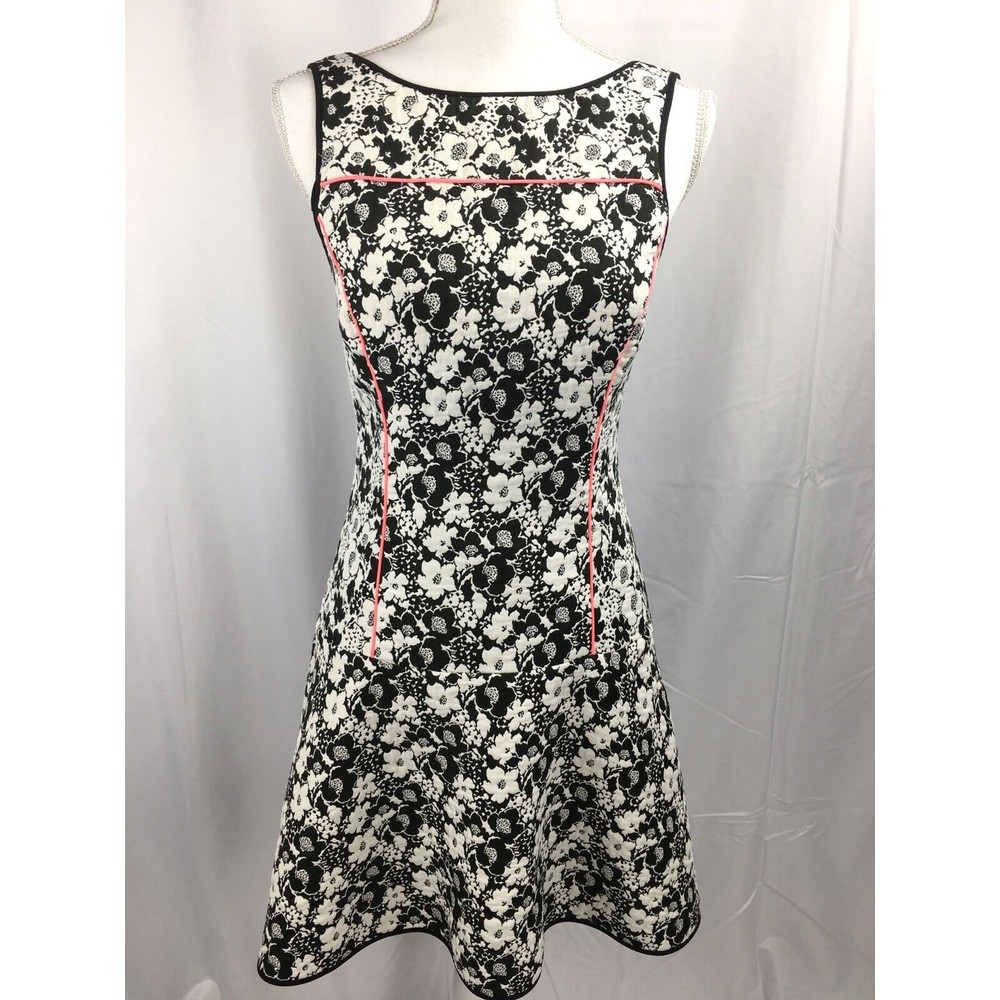 Banana Republic Size‎ 4 Dress Black White Floral Sleeveless Low Back Lined
